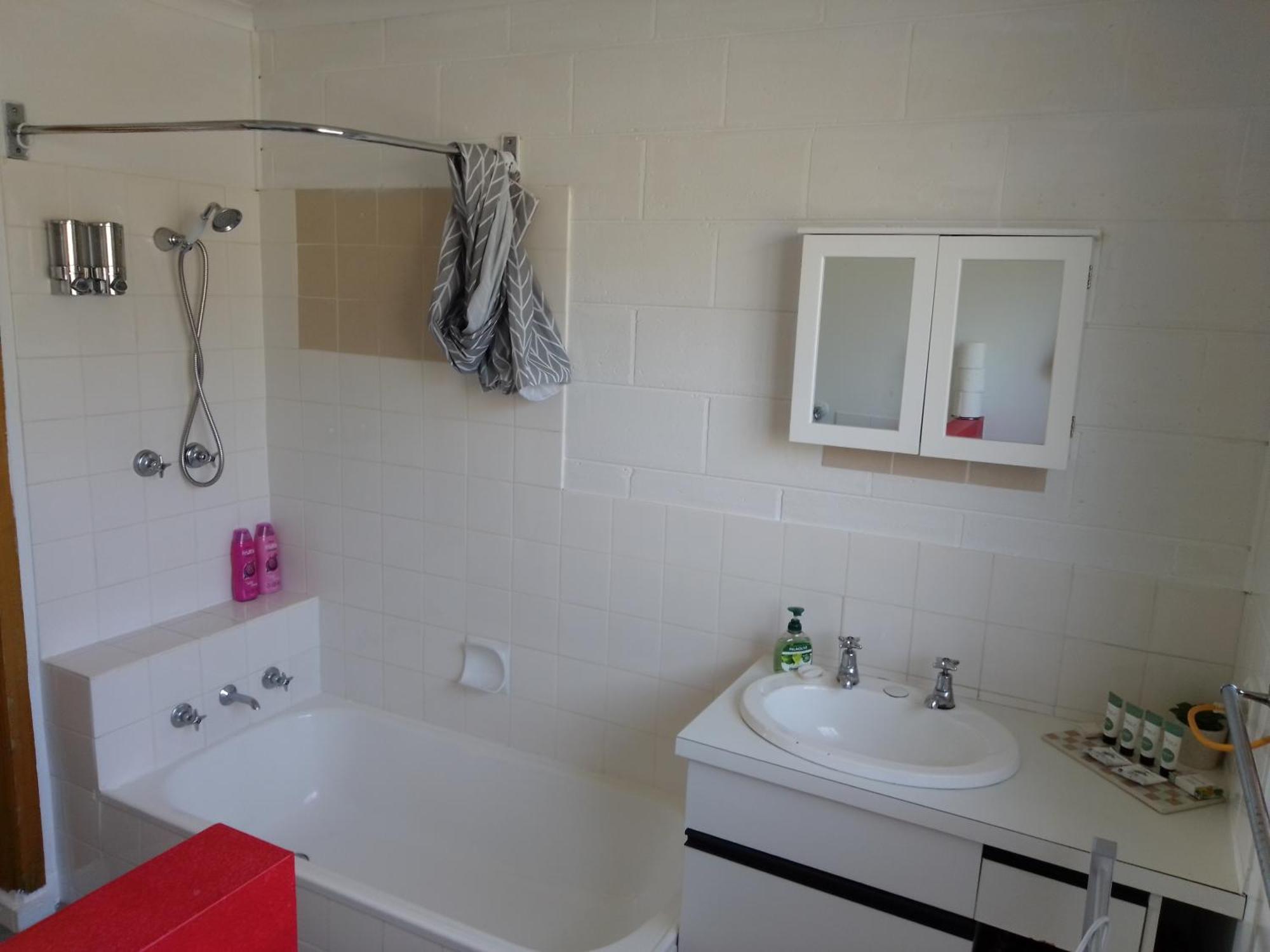 Waratah Waterfall Retreat Unit 1 Free Pay Tv In Two Rooms Free Wifi Εξωτερικό φωτογραφία